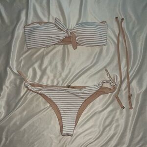Beach bunny size M strapless bikini